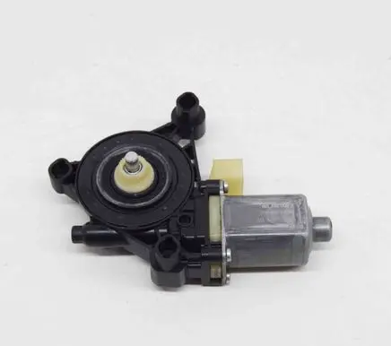 Audi Q2 - Front door window regulator motor 5Q0959902B 0130822716