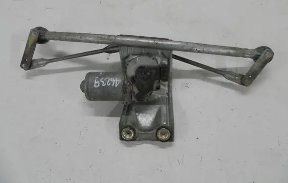 Ford Fiesta Front wiper linkage 