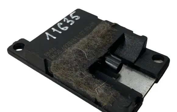 BMW 3 E90 E91 Bluetooth antenna 6928461 84506928461