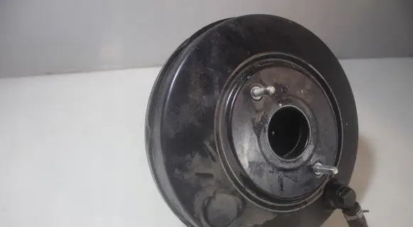 Nissan Micra Brake booster