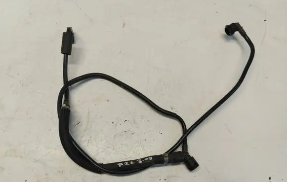 BMW 2 F22 F23 Engine coolant pipe/hose