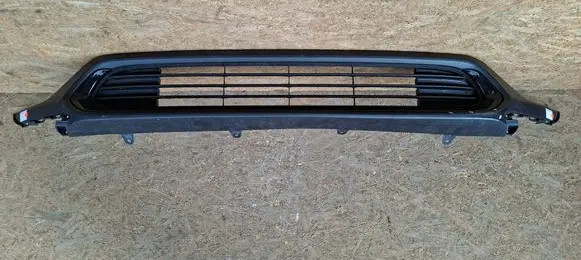 Toyota bZ4X Front bumper lower grill 5211142040 K6216T2