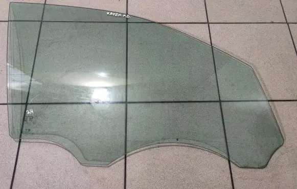 Porsche Cayenne (92A) Front door window glass four-door E243R000677 43R000677