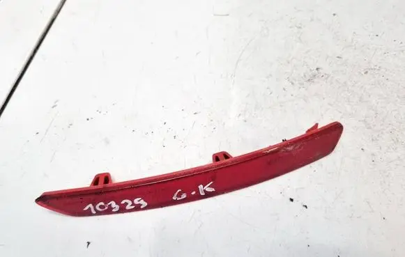 Rear tail light reflector