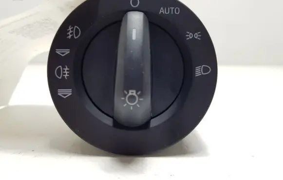 Audi Q7 4L Light switch 4F2941531D