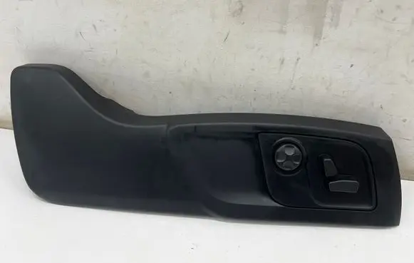 Maserati Ghibli Front door seat control surround trim L0334777AA 670006150 L0344653AA