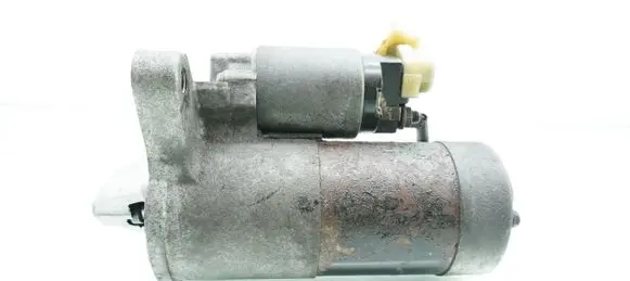 Mazda 6 Starter motor M001T81582