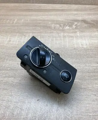 Mercedes-Benz E W211 Light switch 2115450104