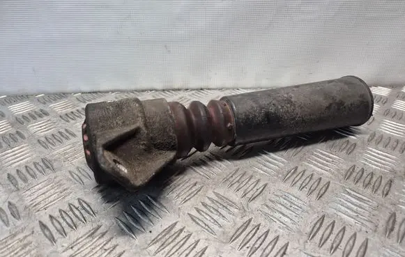 Audi A5 Sportback 8TA Front shock absorber mounting bracket 8K0513353E
