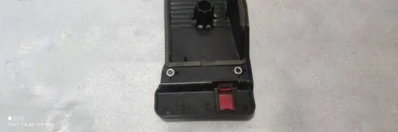 Volvo XC90 Battery box tray cover/lid 31479622