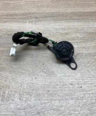BMW 3 E46 Front door high frequency speaker 8368232 4249132