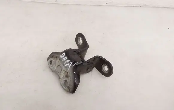 Lexus ES 300h (7th Gen) Front door lower hinge 