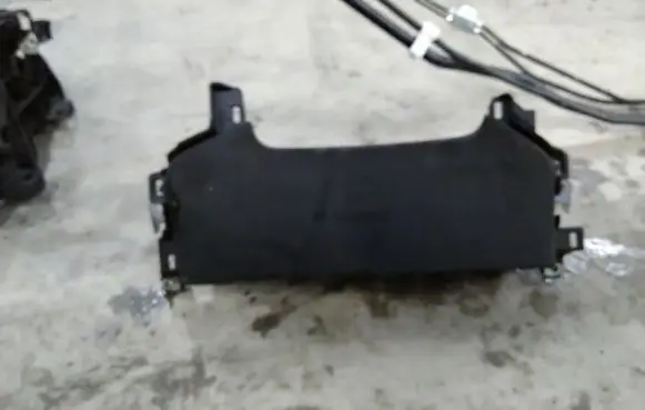 Toyota C-HR I Knee airbag 