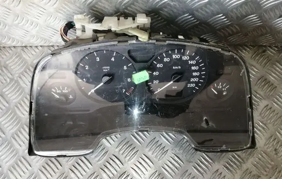 Opel Zafira A Speedometer (instrument cluster) 24419565DK 24419565