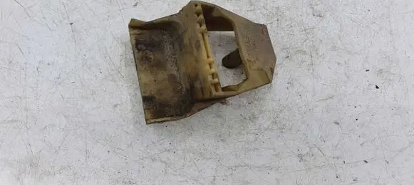 BMW 5 E39 Radiator mount bracket 17112247894