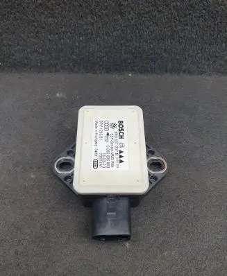 Audi A4 S4 B8 8K ESP acceleration yaw rate sensor 8R0907637B 0265005853