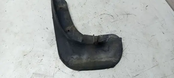 Volkswagen Touran II Front mudguard 
