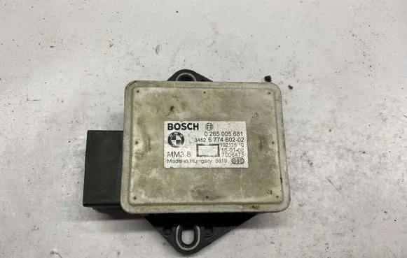 BMW 5 E60 E61 Acceleration sensor 6774602