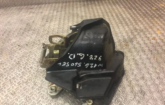 Mercedes-Benz S W126 Rear door lock