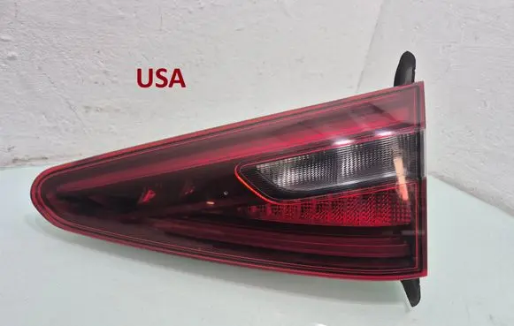 Alfa Romeo Stelvio Tailgate rear/tail lights 20795999