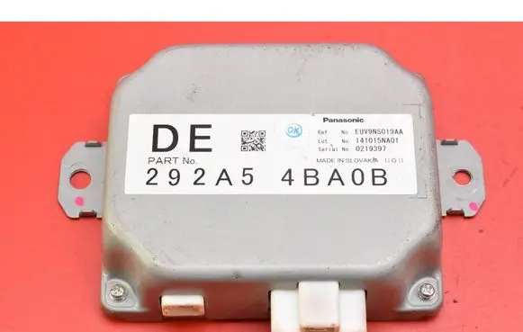 Nissan Juke I F15 Engine control unit/module ECU 292A54BA0B