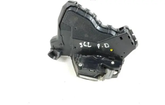Toyota GT 86 Front door lock 