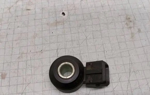 Nissan Almera N16 Detonation knock sensor S119337001