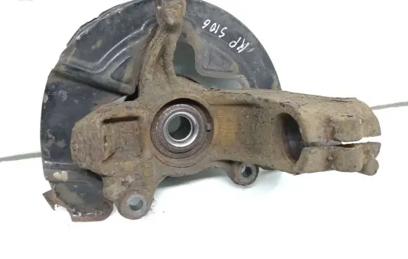 Volvo V60 Front wheel hub spindle knuckle 6g912c447ad