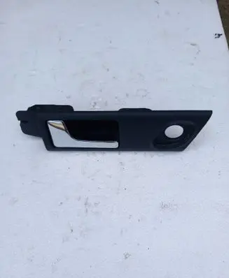 Audi A6 S6 C4 4A Rear door interior handle 4A0839019B