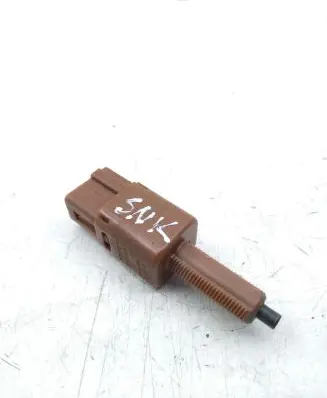 Nissan X-Trail T32 Clutch pedal sensor 