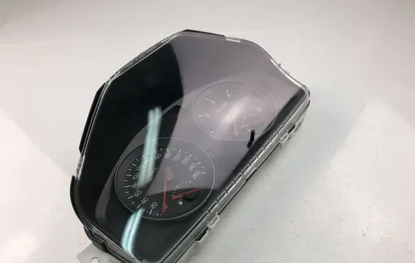 Volvo S40 Speedometer (instrument cluster) 30765310