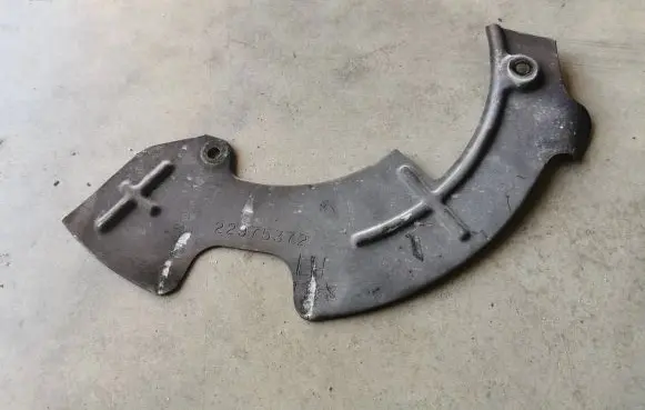 Chevrolet Corvette C7 Front brake disc dust cover plate 22975372