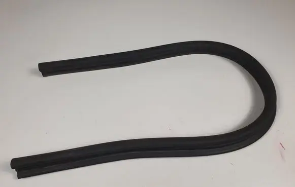 Audi A6 S6 C7 4G Engine compartment rubber 4G0823723