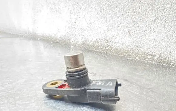 Saab 9-3 Ver2 Camshaft position sensor 12592250 0232103047