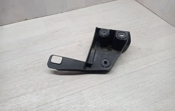BMW X3 E83 Bumper support mounting bracket corner 3400955 DN013489 12125310