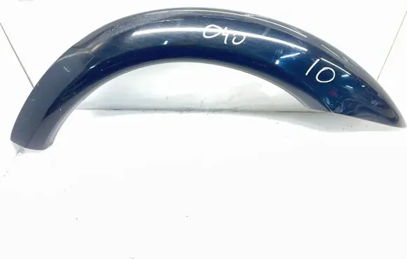 Mercedes-Benz ML W163 Rear arch trim A1636903340