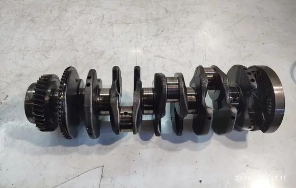 Volkswagen Touareg I Crankshaft 
