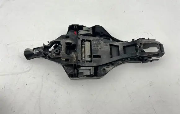 Land Rover Discovery Sport Rear door exterior handle/bracket FK72224A82AA BJ32224N02