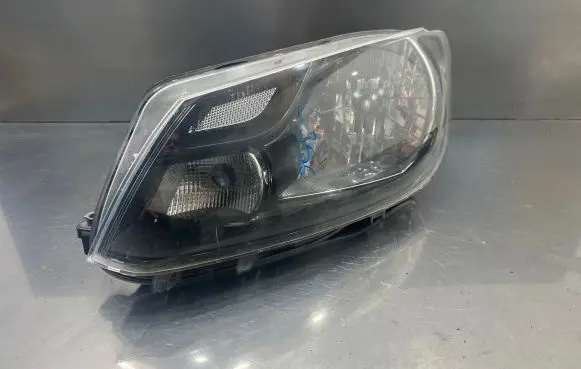 Volkswagen Caddy Headlight/headlamp 2k5941005b