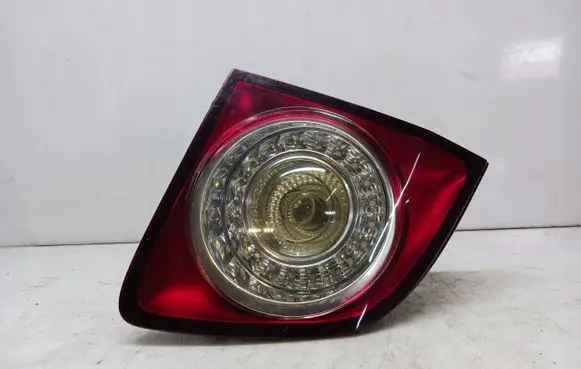 Volkswagen Golf Plus Tailgate rear/tail lights 5M0945093L