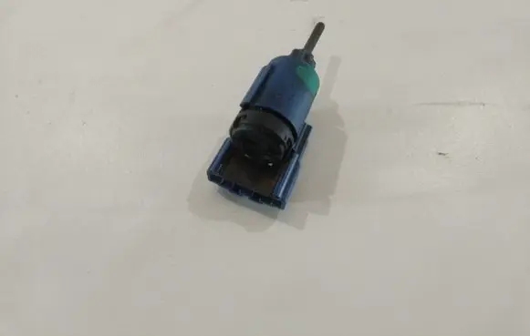 Audi A6 S6 C6 4F Clutch pedal sensor 1J0927189F