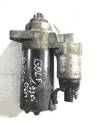 Volkswagen Golf V Starter motor 02T911024A