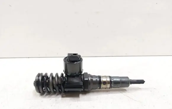 Jeep Compass Fuel injector 03G130073G 0414720404