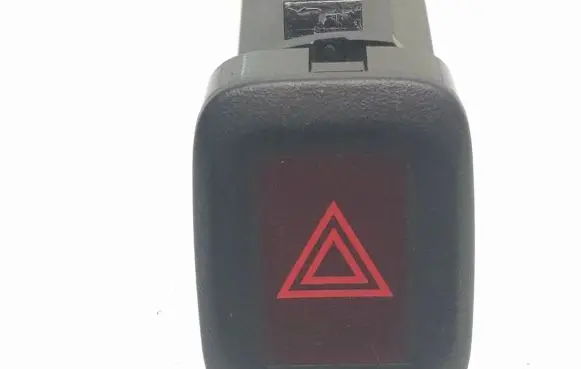 Volvo V60 Hazard light switch 9123681