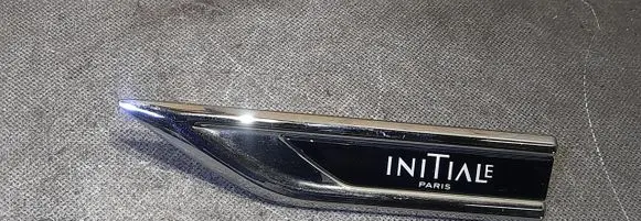 Renault Talisman Fender trim (molding) 638750426R