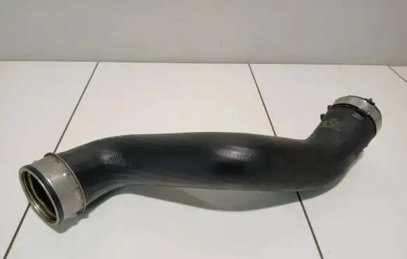 Audi A4 S4 B7 8E 8H Intercooler hose/pipe 8E0145737F PXO112511