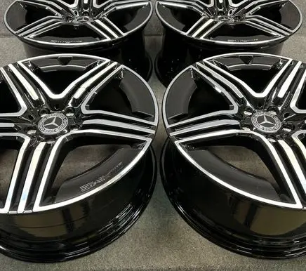 R20 alloy rim