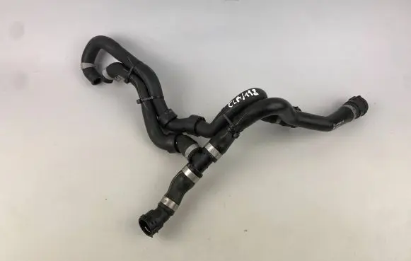 Mercedes-Benz CLA C118 X118 Engine coolant pipe/hose A2478302102