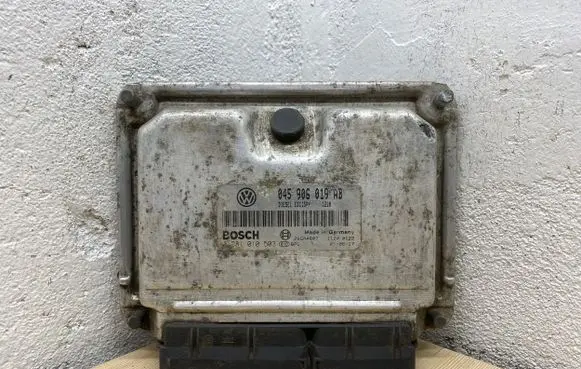 Volkswagen Polo III 6N 6N2 6NF Engine control unit/module 045906019AB 28SA4607 0281010503