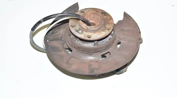 BMW 1 E81 E87 Rear wheel hub